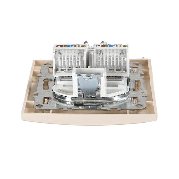 Минск Розетка RJ-45 2-местная СП бежевая EKF